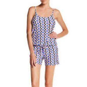 👀 Splendid Aztec Print Romper with Tie Waist